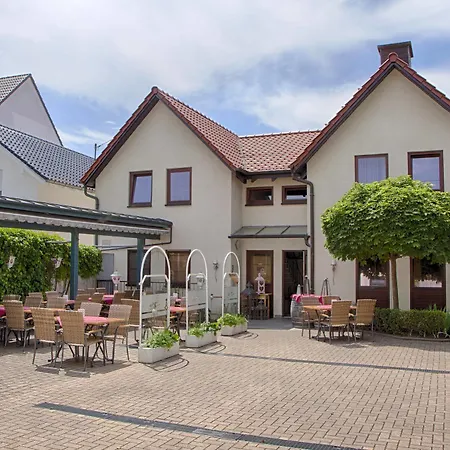 Schuhs & Restaurant